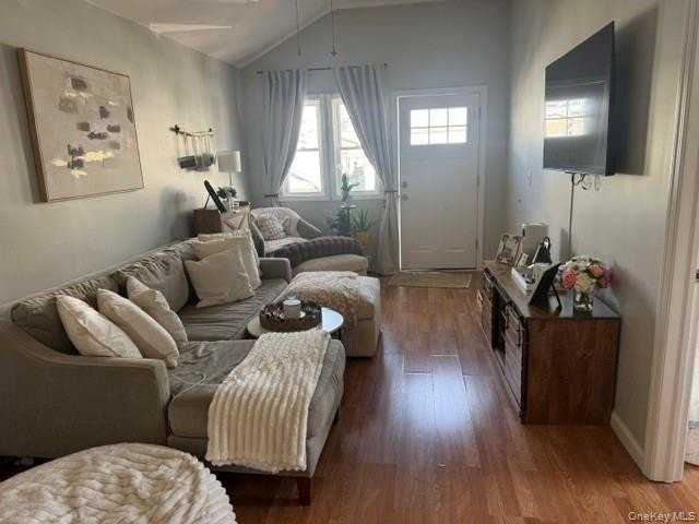 31 Vermont St - Photo 2 of 11