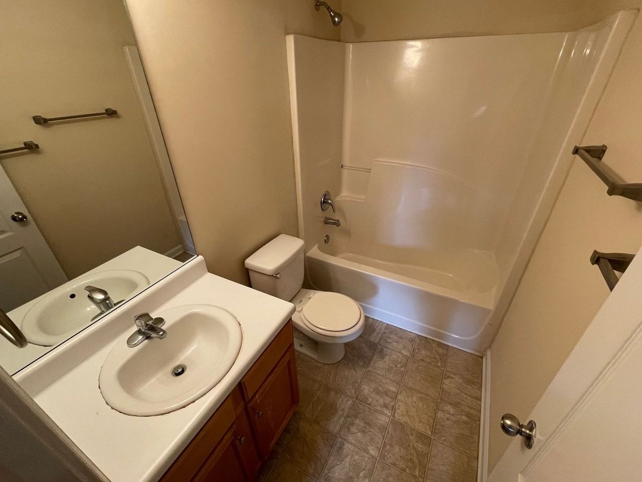 237 Fern Ridge Ct - Photo 5 of 15