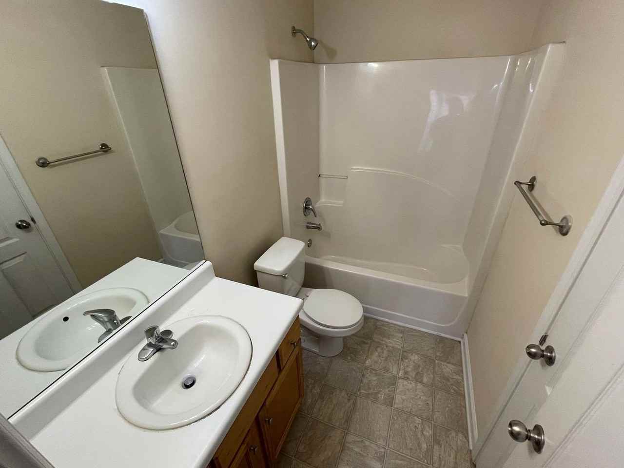 237 Fern Ridge Ct - Photo 7 of 15