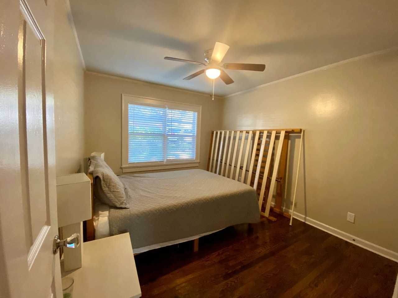 595 Pinecrest Dr - Photo 5 of 9