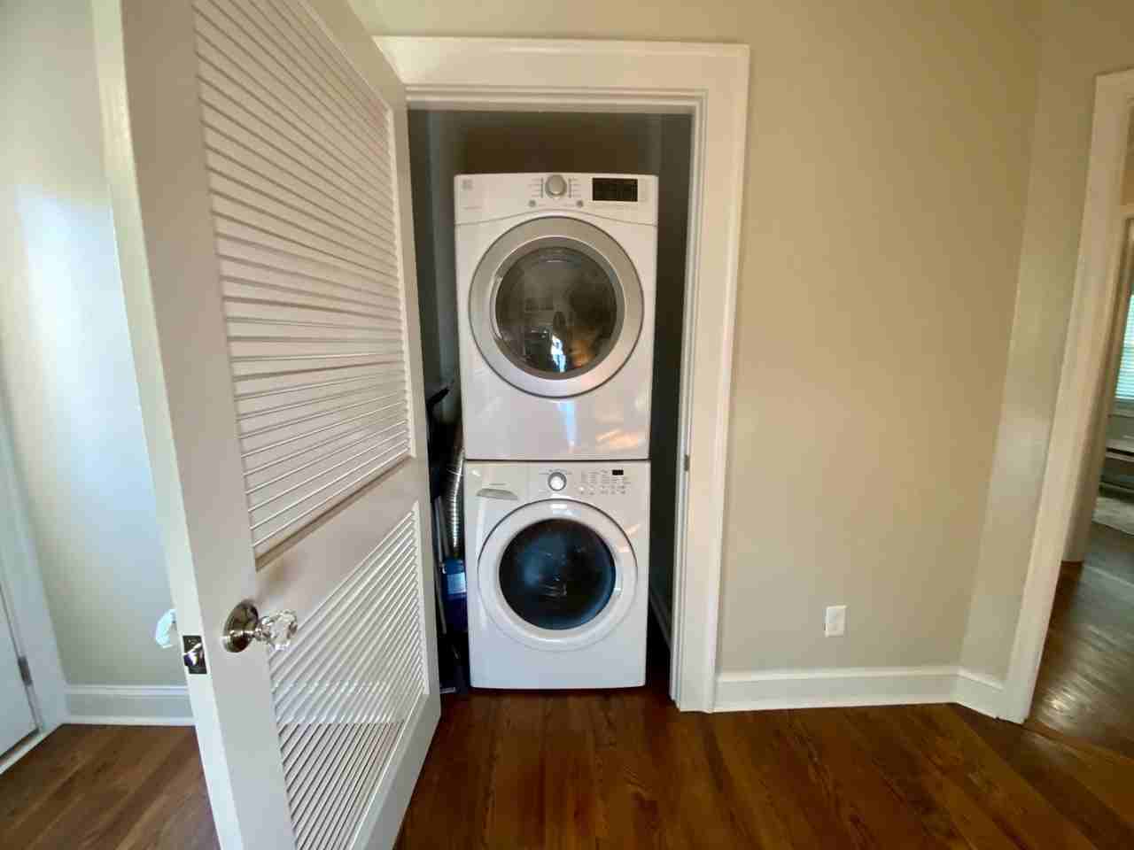595 Pinecrest Dr - Photo 7 of 9