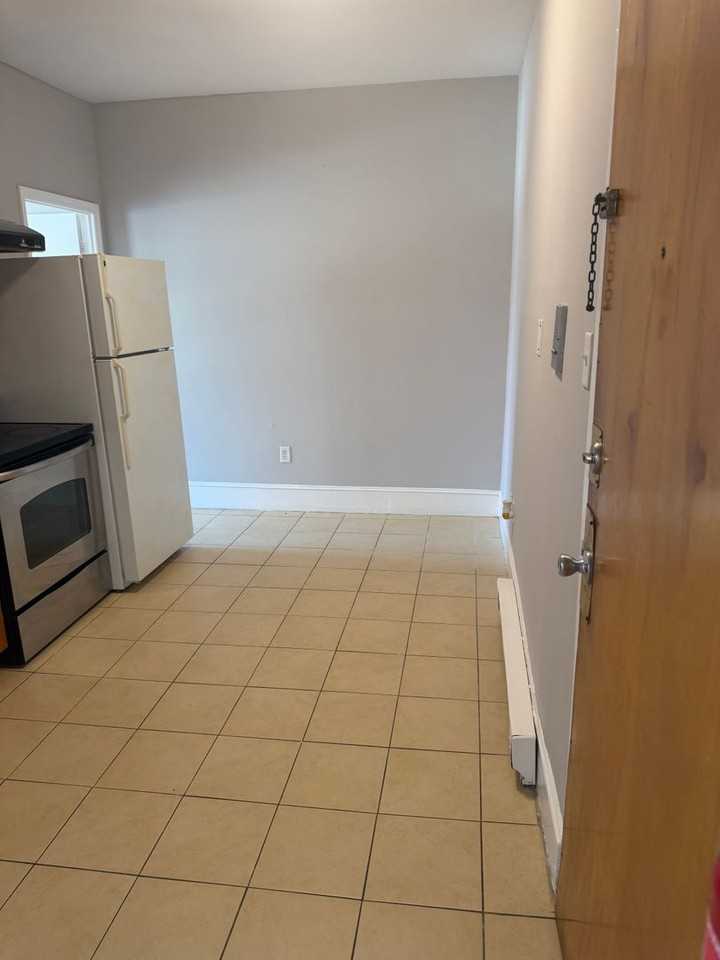2628 Atlantic Ave #405 - Photo 2 of 5