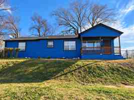 featured image of 630 Lester Ln