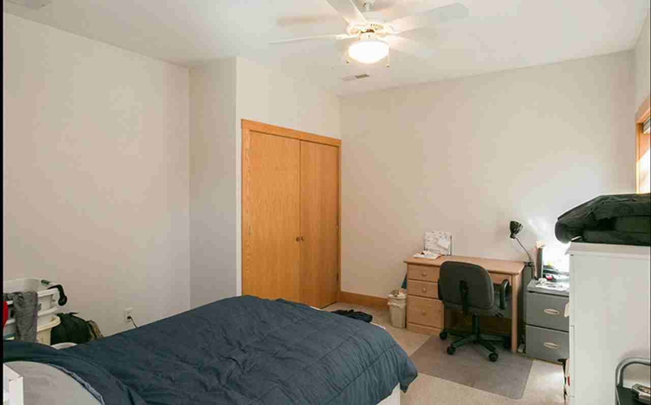 220 River Street - Photo 2 of 5