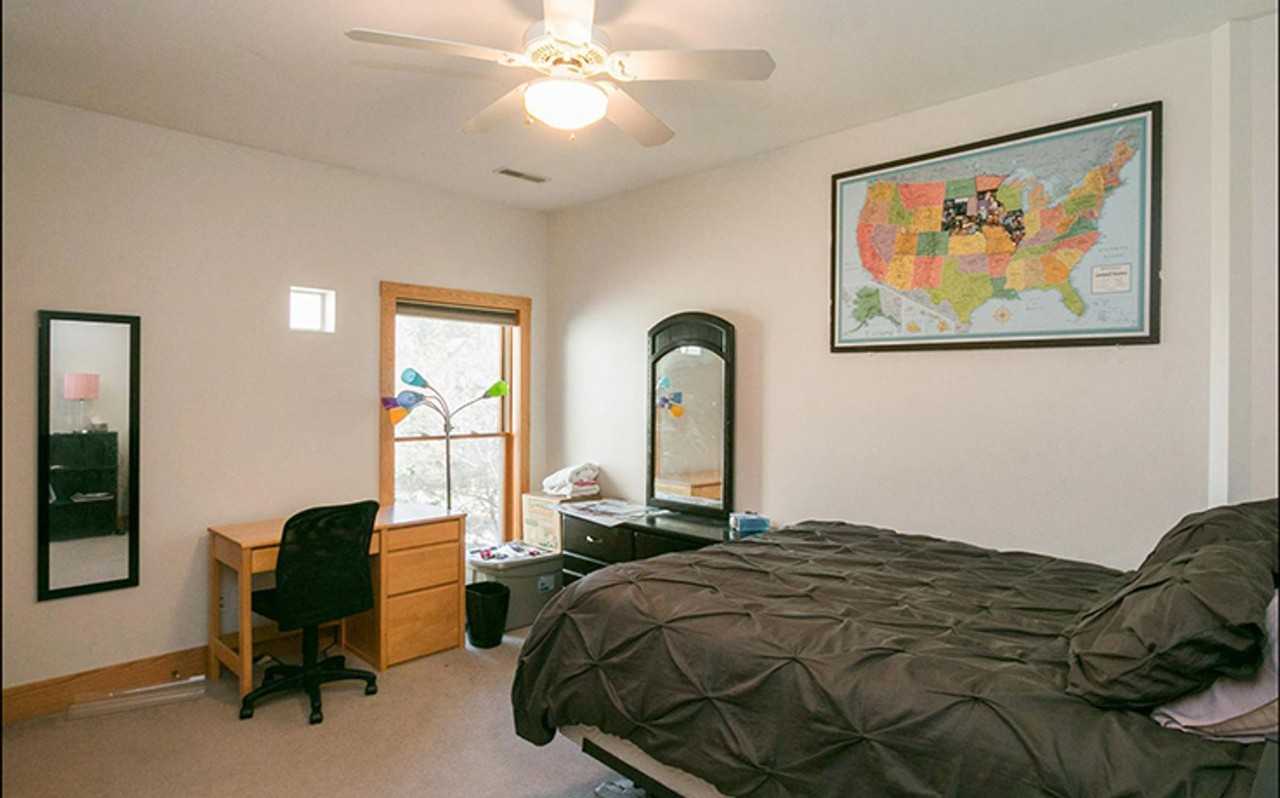 220 River Street - Photo 3 of 5