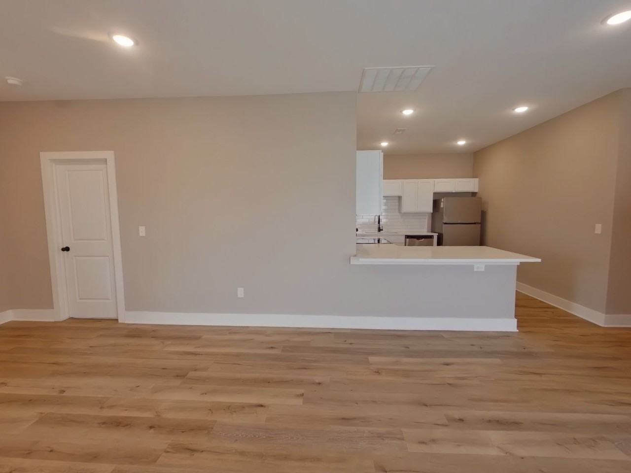 6816 W White Pine St - Photo 2 of 19
