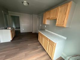 featured image of 211 Ash St
