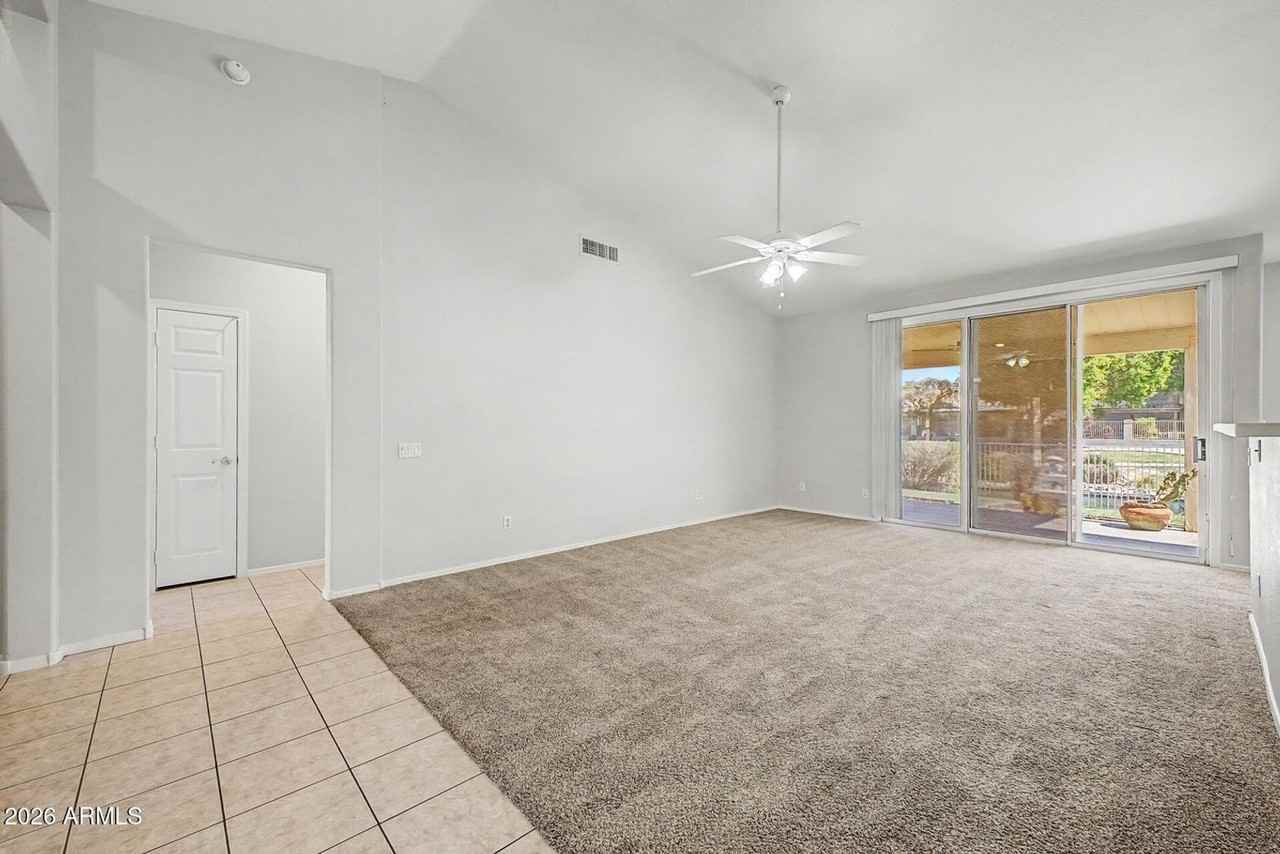 405 W Primoroso Dr - Photo 5 of 21