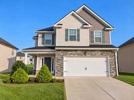 featured image of 1233 Black Oak Cir