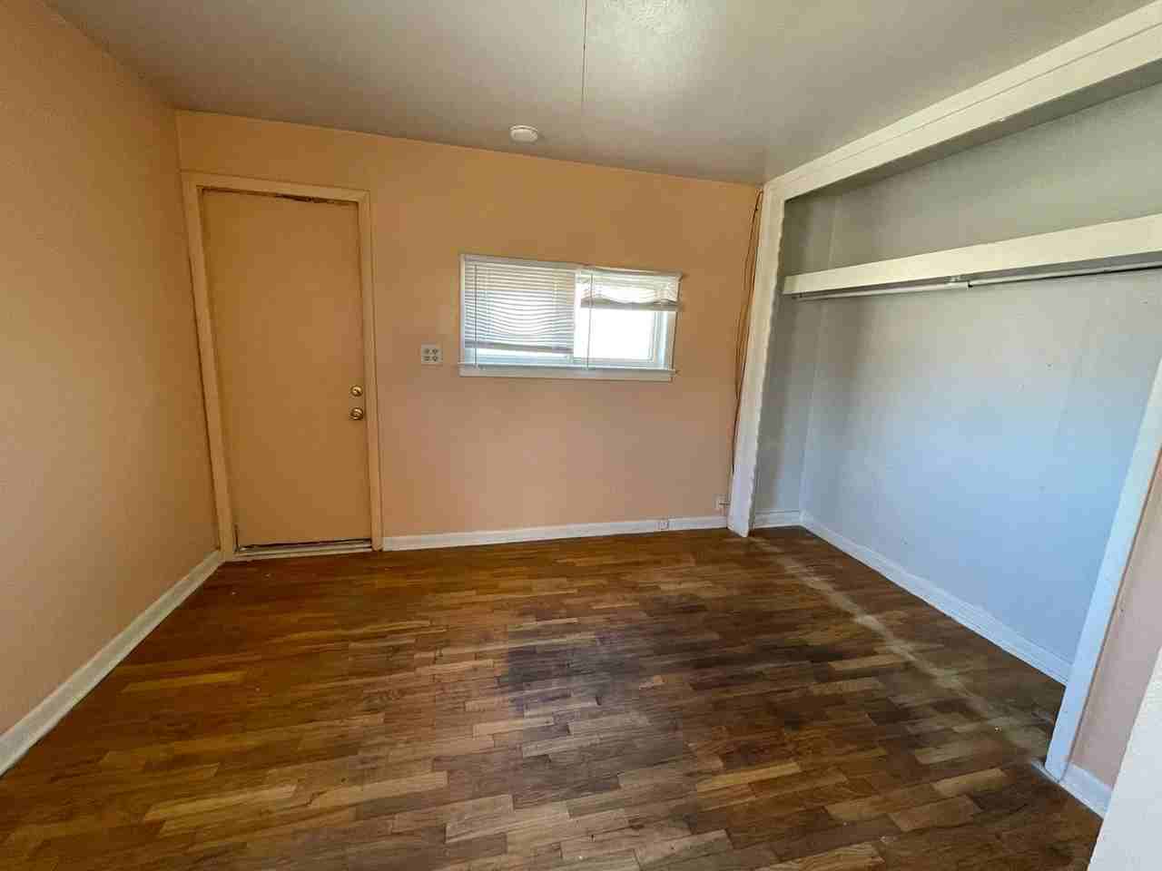 2200 Spruce St - Photo 5 of 9