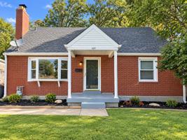featured image of 107 Woodmore Ave