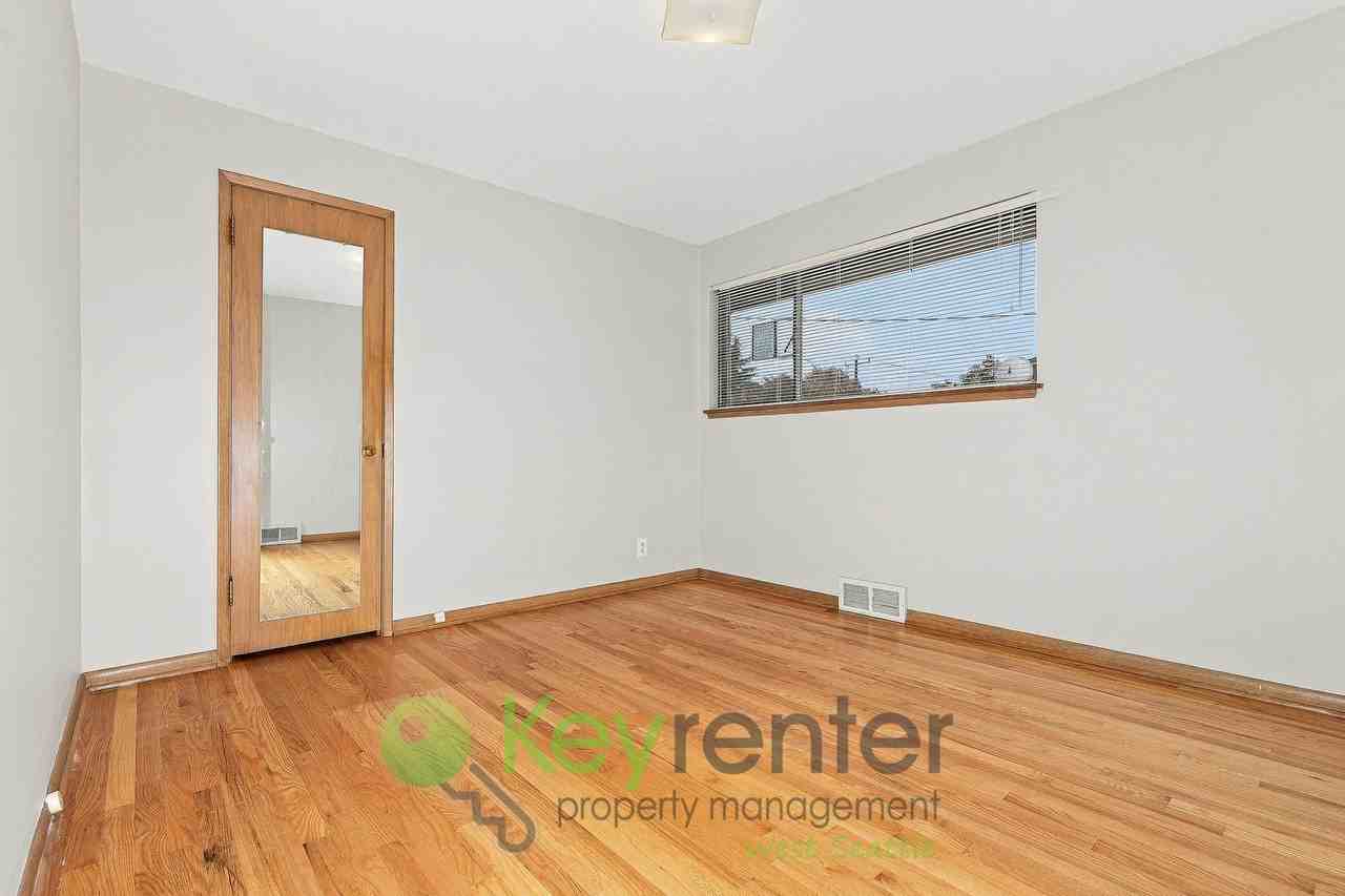 6026 4th Ave Nw - Photo 4 of 22