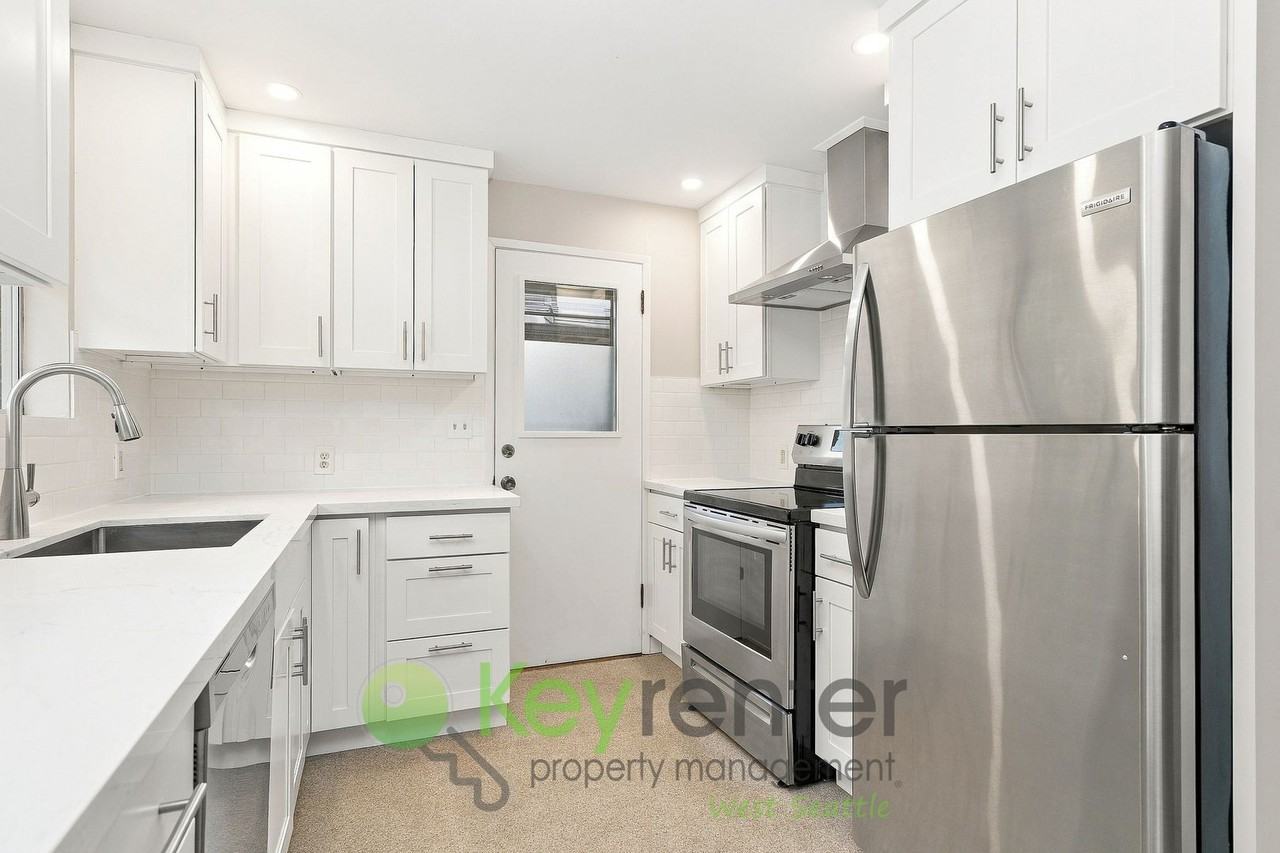 6026 4th Ave Nw - Photo 3 of 22