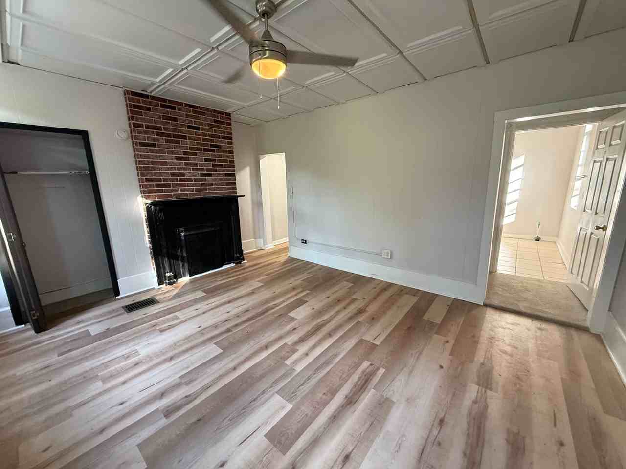 912 Rothpletz St - Photo 6 of 16