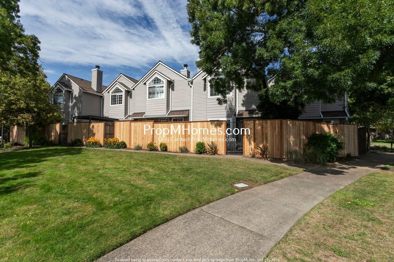 28705 Sw Roger Blvd #80 - Photo 2 of 28