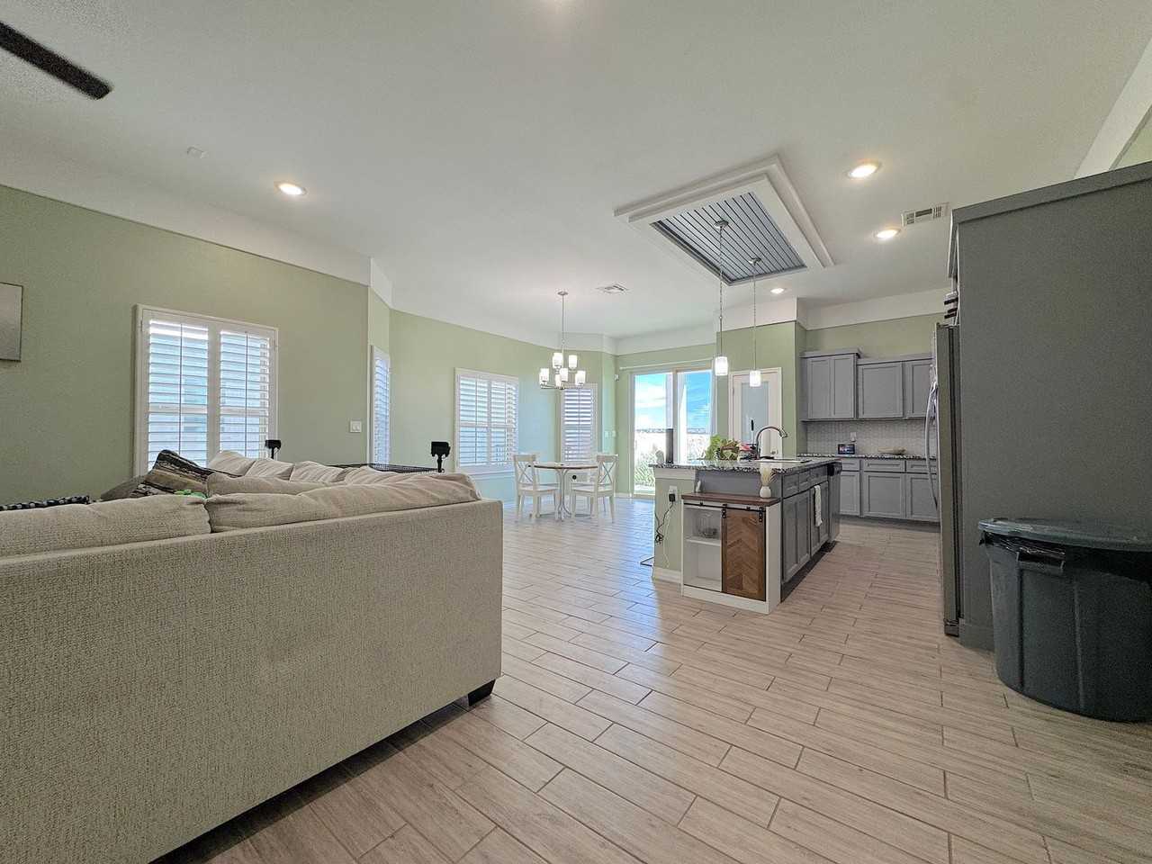 14936 John Mcneely Ave - Photo 7 of 27