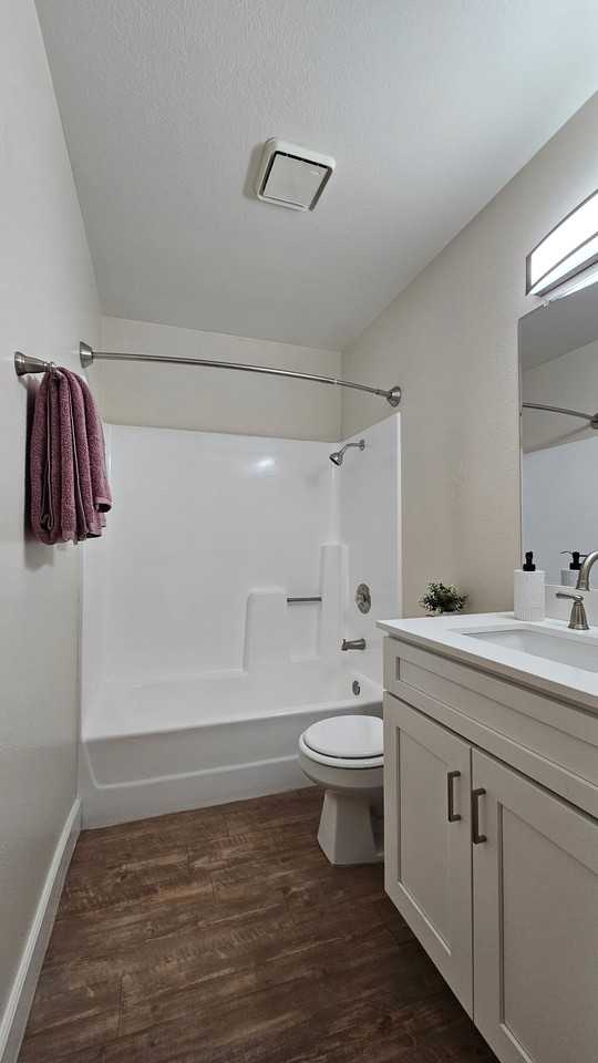 13882 Clinton Street #10 - Photo 4 of 10