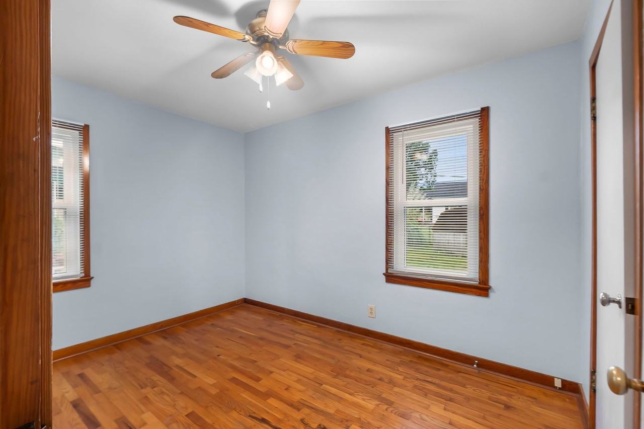 1821 Merriwether St - Photo 7 of 15