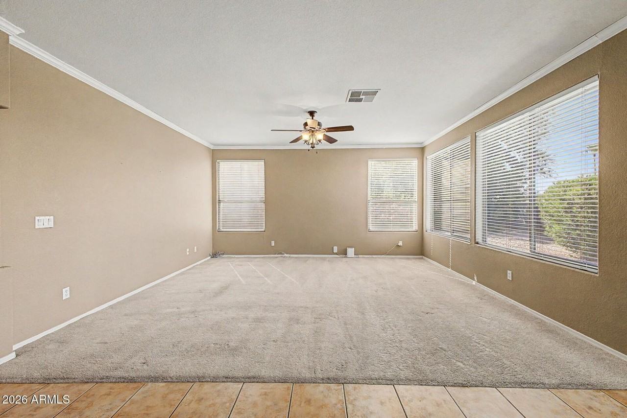 1176 W Kroll Ave - Photo 3 of 23
