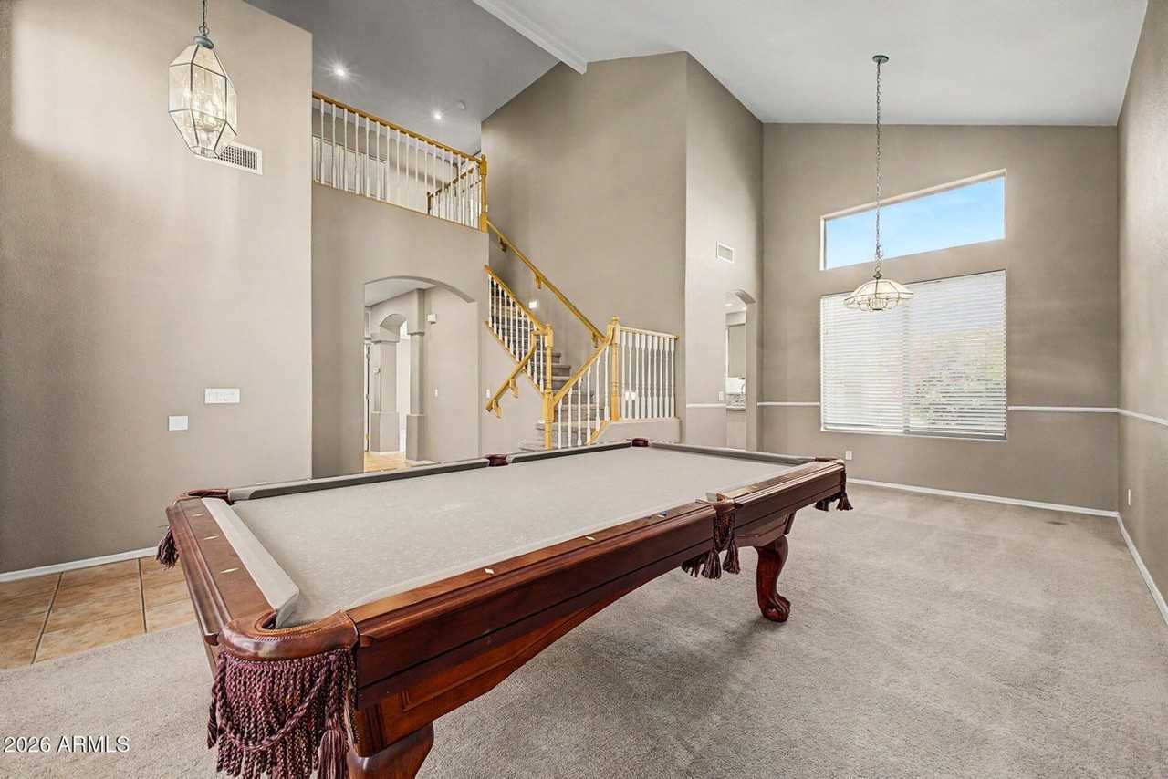 1176 W Kroll Ave - Photo 5 of 23