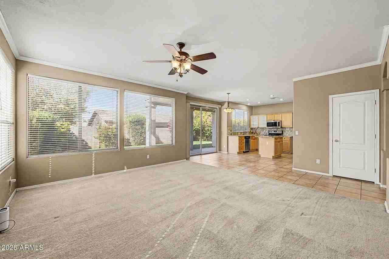1176 W Kroll Ave - Photo 7 of 23