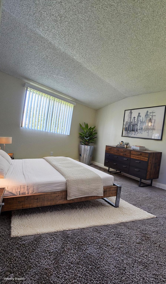 13882 Clinton Street #10 - Photo 3 of 10
