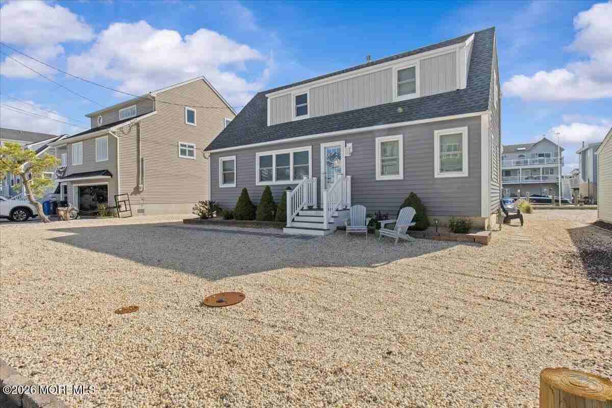 356 Morris Blvd - Photo 4 of 40