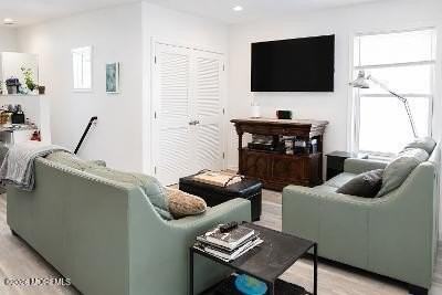 1016 5th Ave #2 - Photo 3 of 11