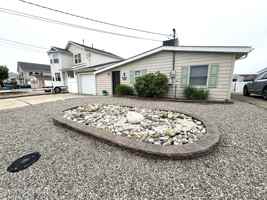 featured image of 63 Lawrence Dr