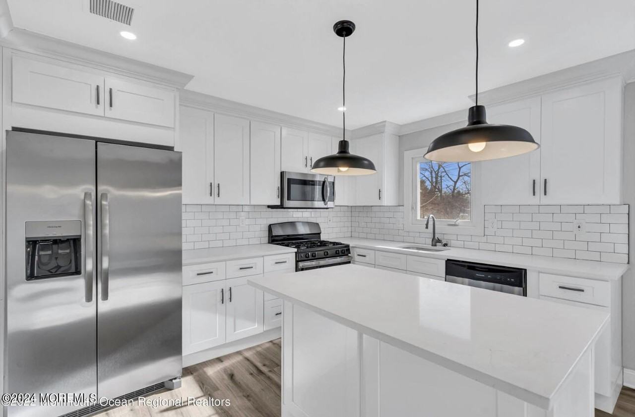 27 Oak Leaf Ln - Photo 6 of 17