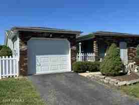8 Lamb Rd - Photo 1 of 1