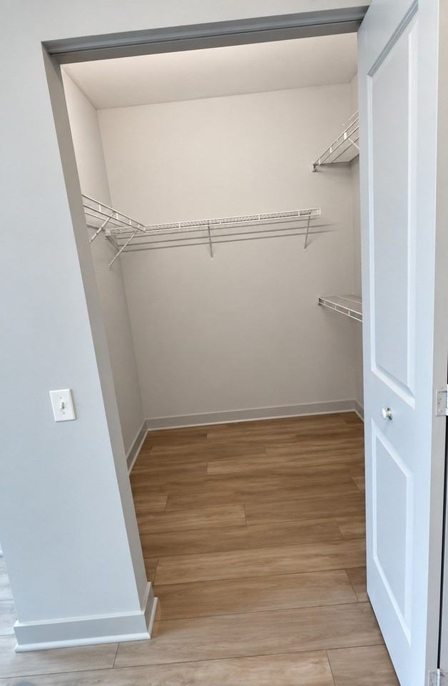 1025 W Addison St #534H - Photo 5 of 22