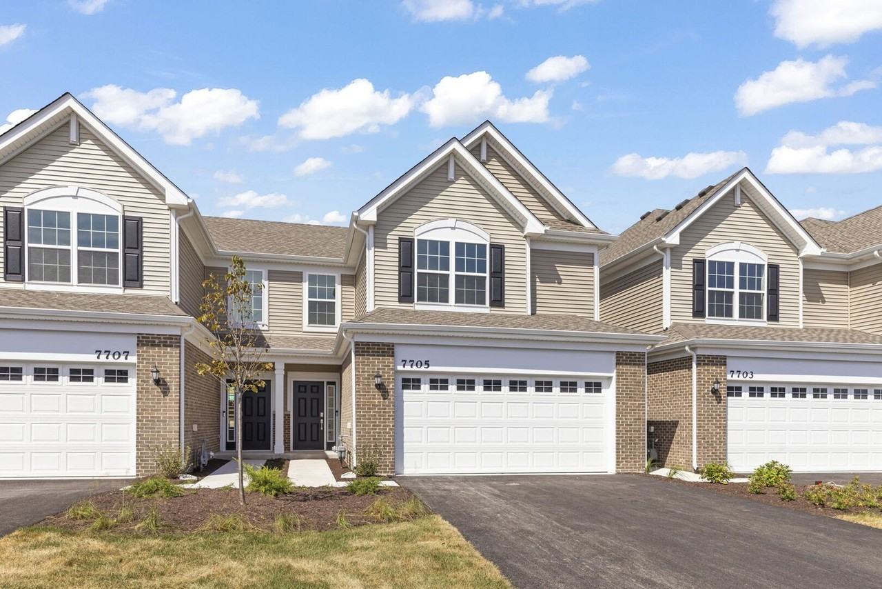 7705 Nightshade Ln