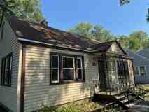 15711 Whipple Ave - Photo 1 of 1