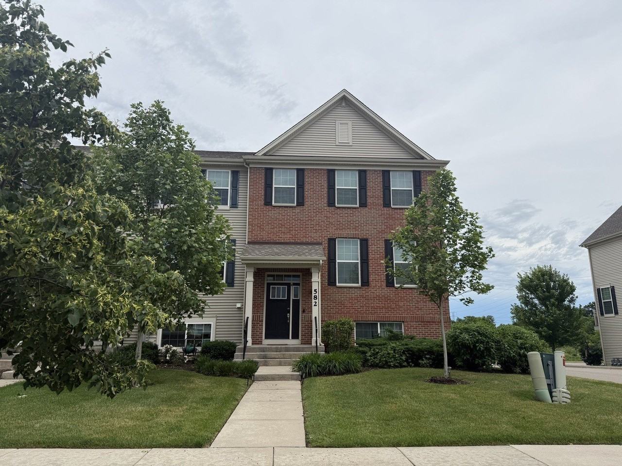 582 Cimmaron Cir #582 - Photo 2 of 3