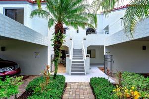 featured image of 559 Beachwalk Cir #U204