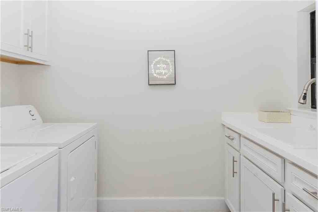 5698 Mayflower Way #405 - Photo 6 of 24