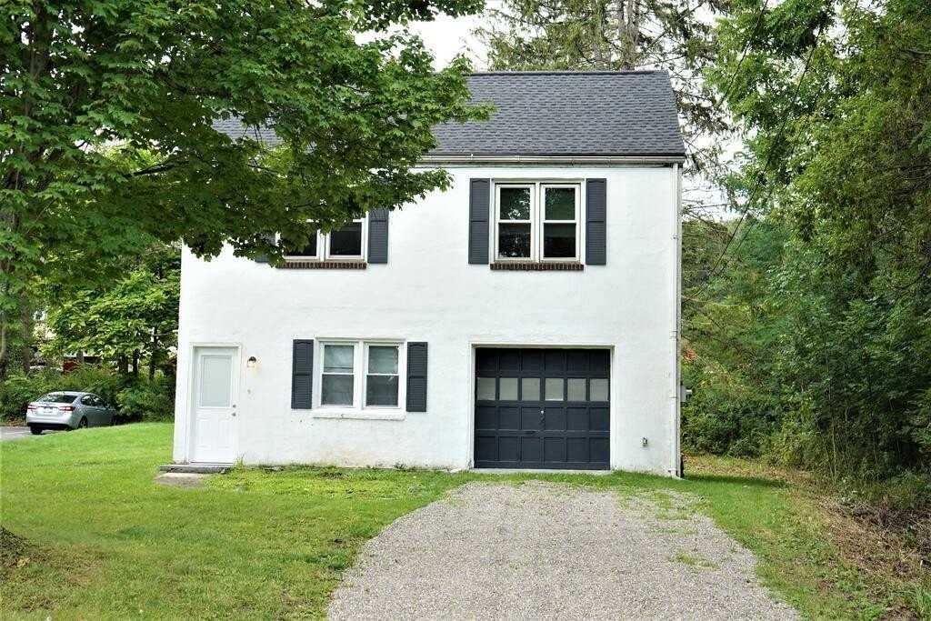 218 Airport Rd