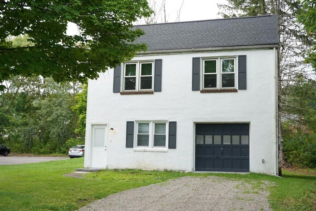 218 Airport Rd - Photo 2 of 25