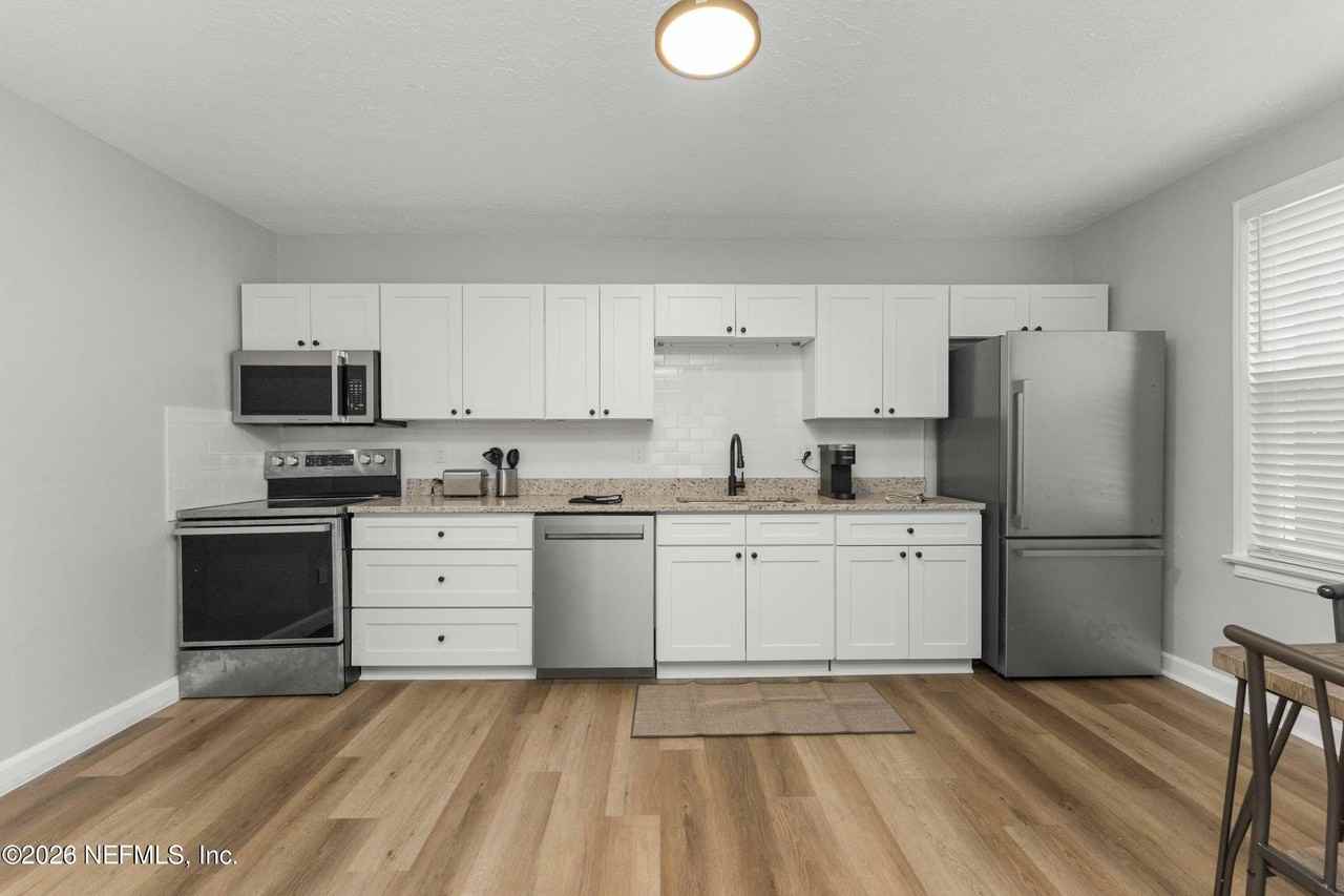 1833 San Marco Blvd #1 - Photo 6 of 28