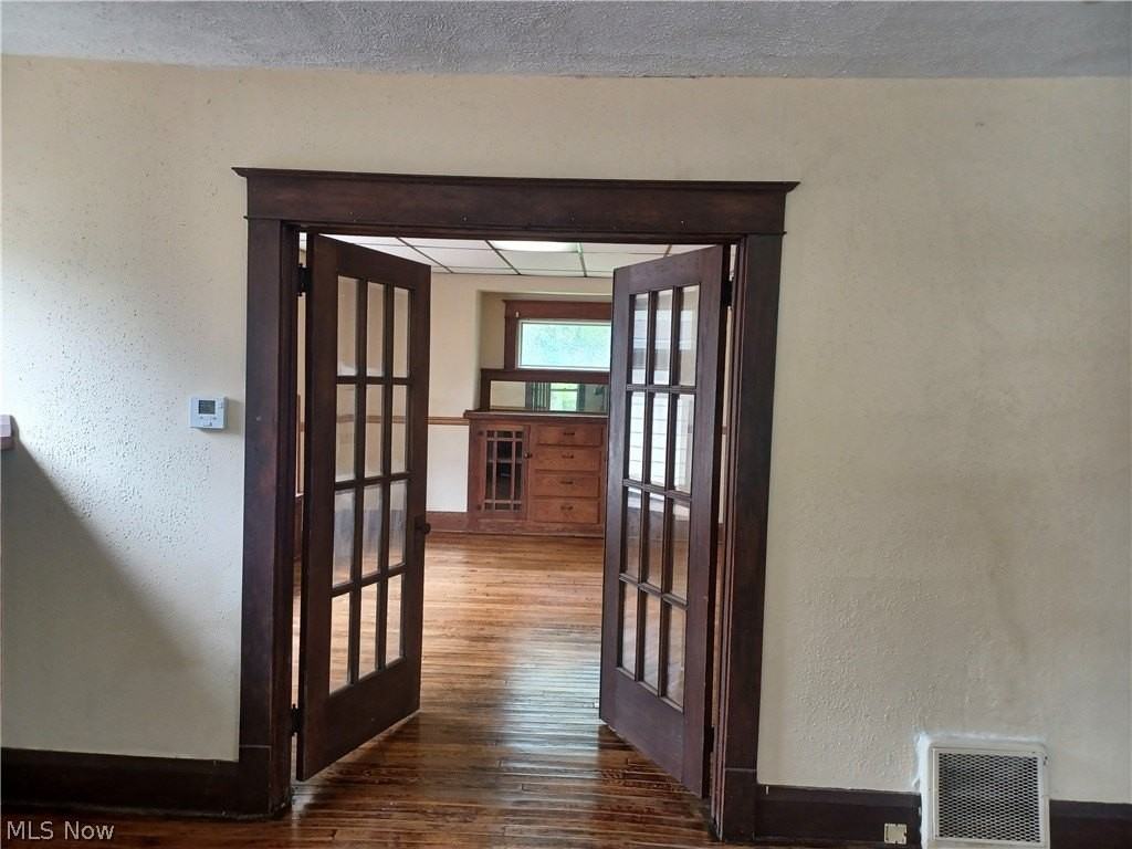 50 N Hazelwood Ave - Photo 3 of 20