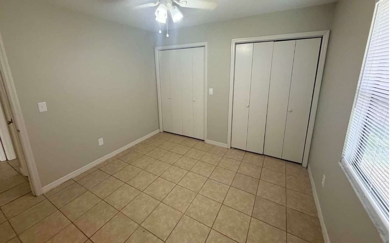 3820 Nw Archer St Apt 102 - Photo 4 of 7