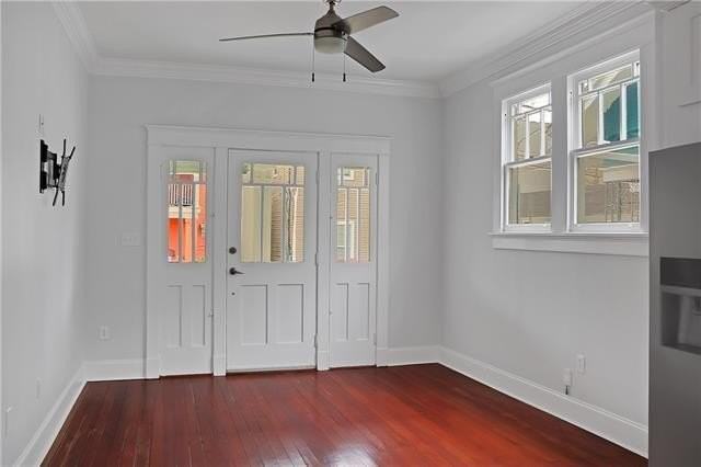135 S Murat St - Photo 3 of 16
