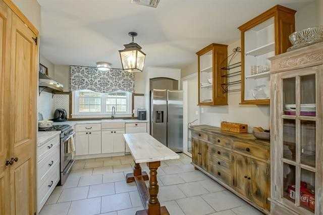 6301 Ruth St - Photo 4 of 16