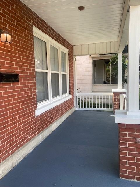 1036 Oakwood Ave #1 - Photo 2 of 19