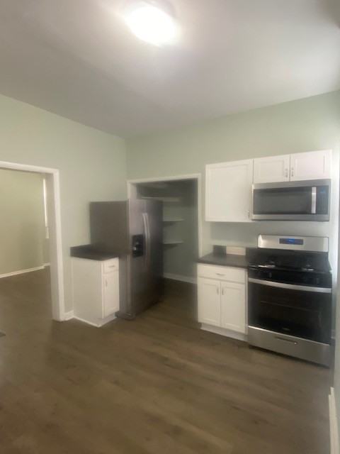 1036 Oakwood Ave #1 - Photo 3 of 19