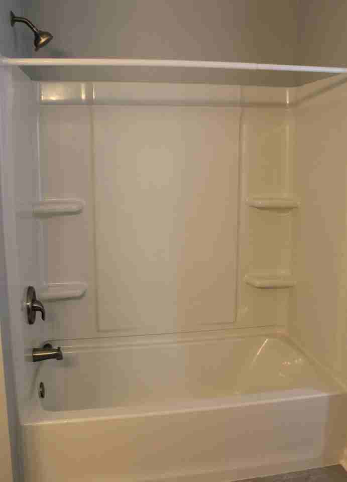 1036 Oakwood Ave #1 - Photo 7 of 19