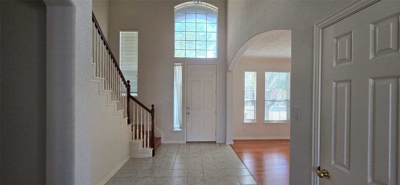 3509 Dripping Springs Dr - Photo 2 of 22