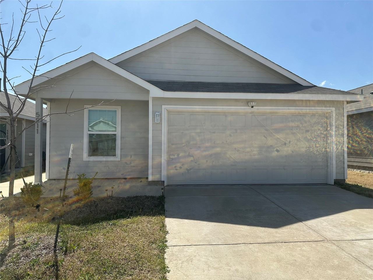 5911 Nyquist Way - Photo 3 of 38