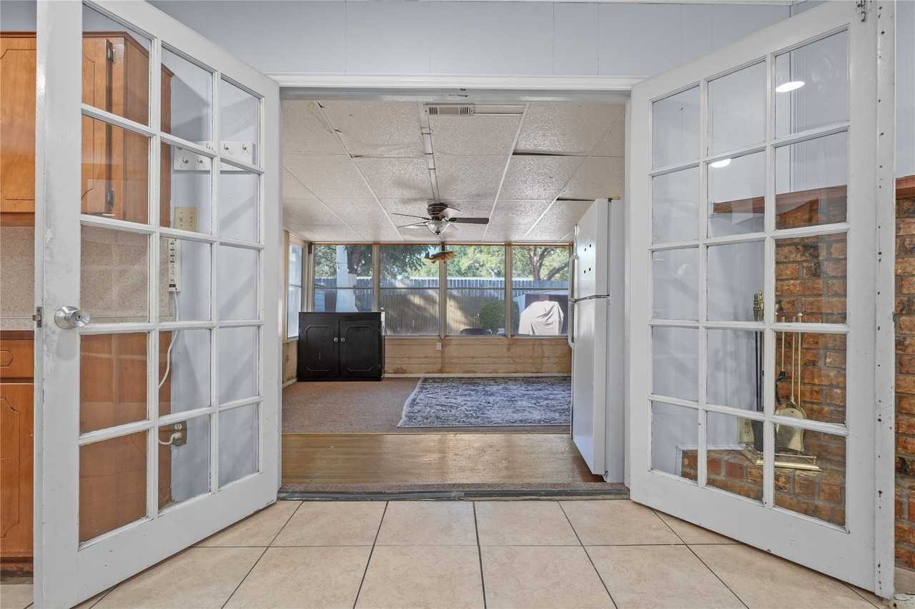 1809 Anderson St - Photo 6 of 21